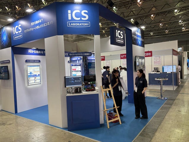 新人声優の伊藤彩香が東京ビッグサイトの展示会にてブースキャストとして出演